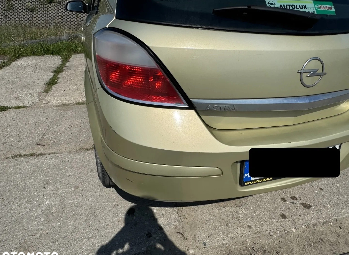 Opel Astra cena 6000 przebieg: 208800, rok produkcji 2004 z Marki małe 211